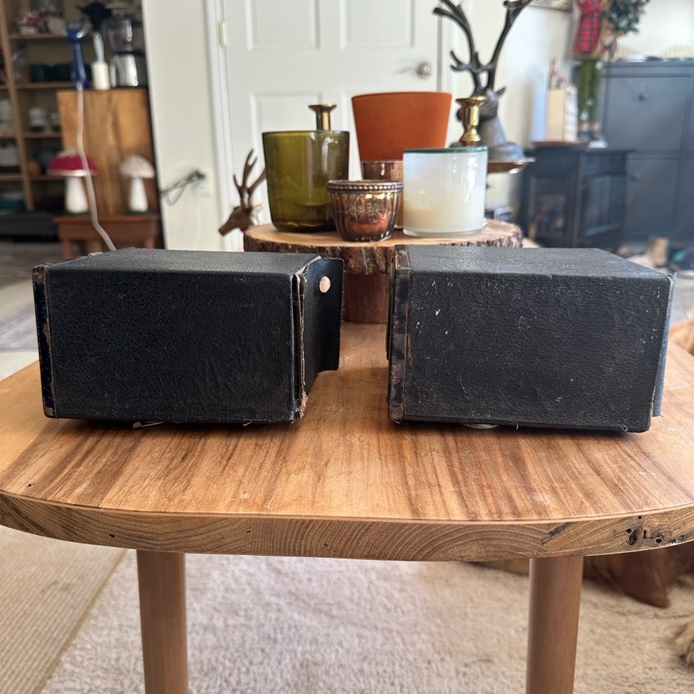 Set of vintage brownie cameras. See pics for condition kodak target six 16 - Picture 7 of 7